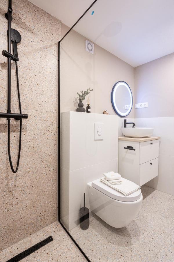 Kl35- Boutique Apartments, Best Location. By Bqa บูดาเปสต์ ภายนอก รูปภาพ